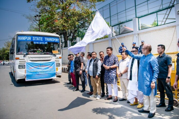 manipur CM flags off the journalists