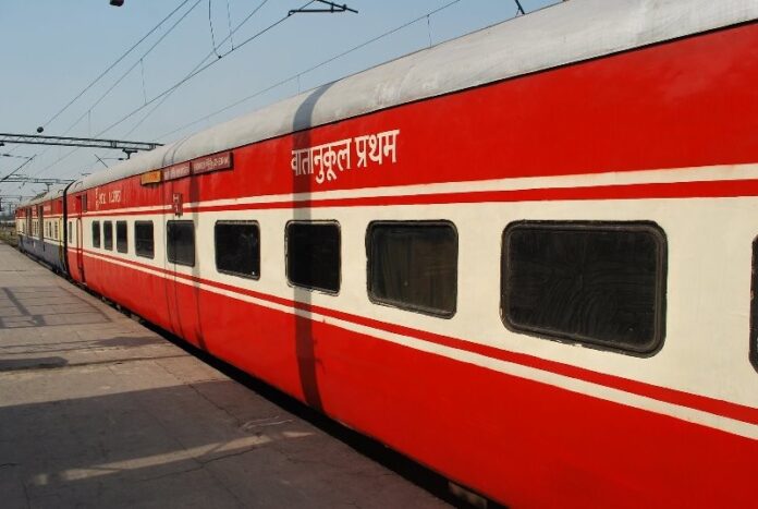 Assam Passenger Caught with Unaccounted Cash on Rajdhani Express