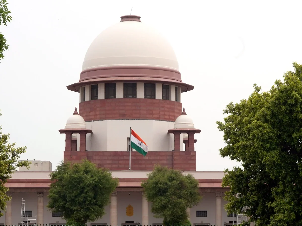 Supreme Court Blasts Assam Government for Delayed Deportation of Foreigners  - Borok Times