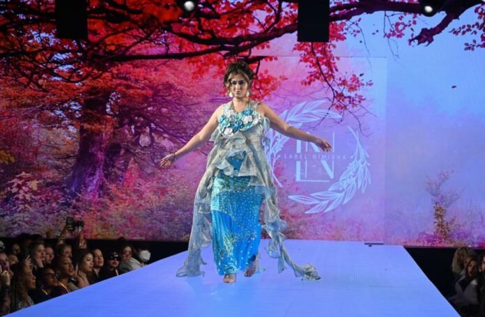Sunita Dholakia