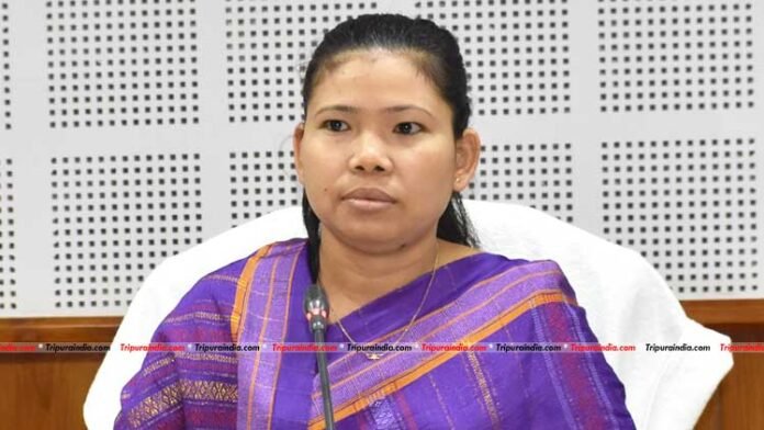 Minister-Santana-Chakma1