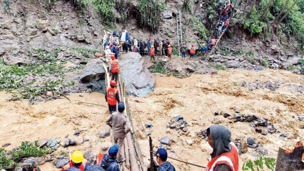 Tourists Standard in Sikkim Landslide