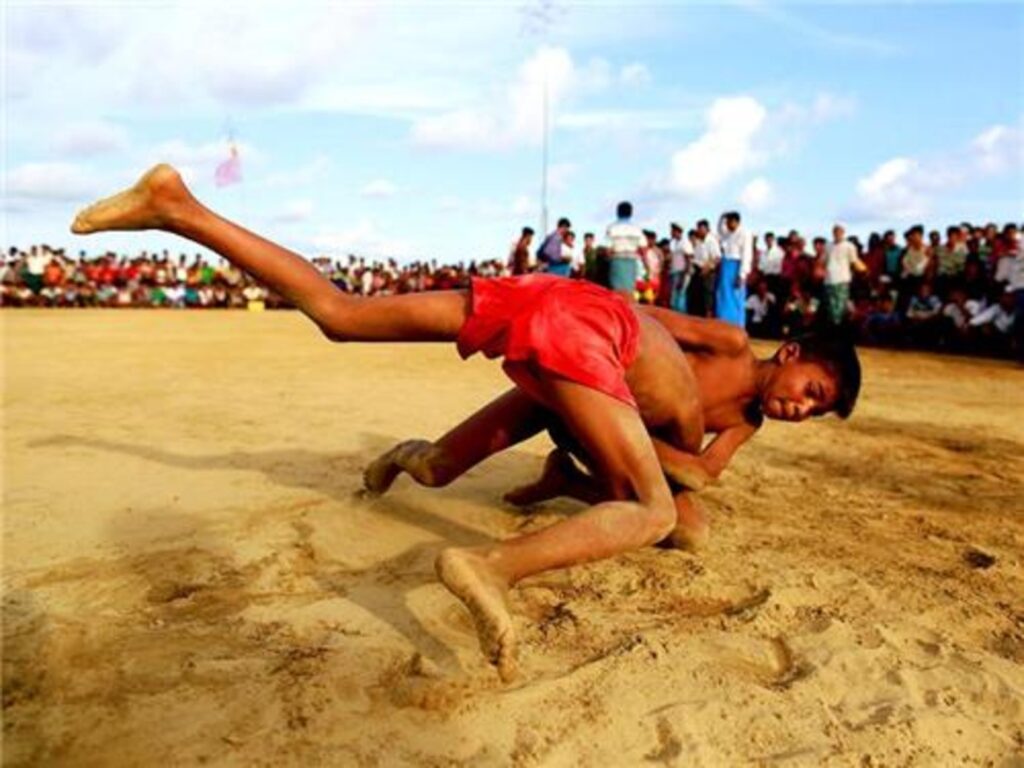 Boys playing kabaddi