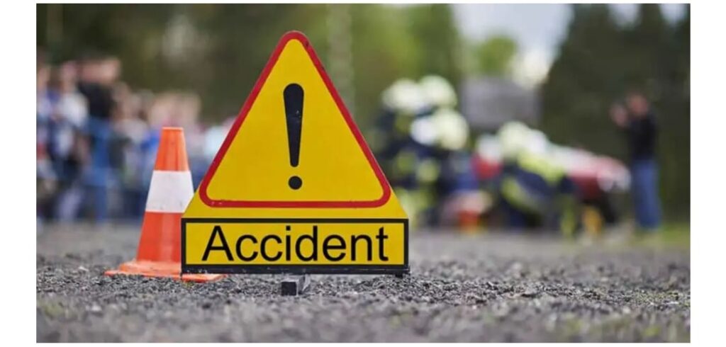 One killed 8 injured as truck collide3s with minivan in North Guwahati