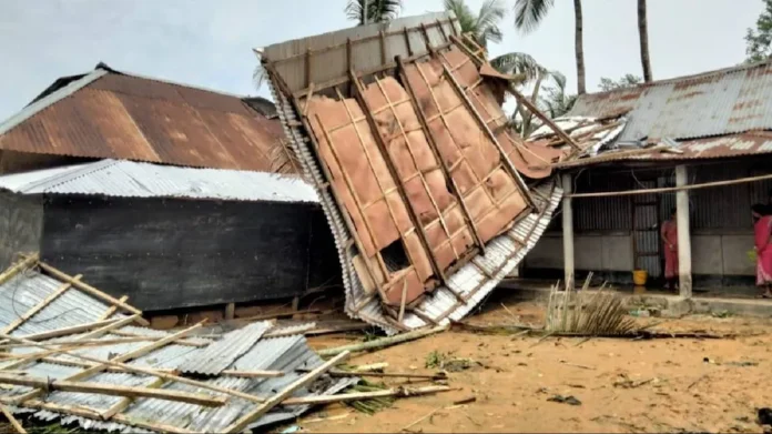660969b053b83-tripura-over-616-houses-damaged-after-storm-hits-state--sepahijala-district-worst-affected-31483195-16x9 broken house