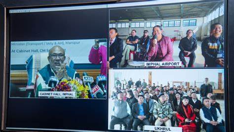 CM connecting with ukhrul and imphal people