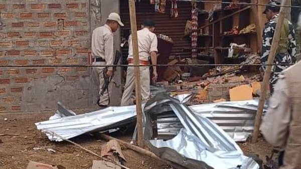 2 shops were damaged for the blast