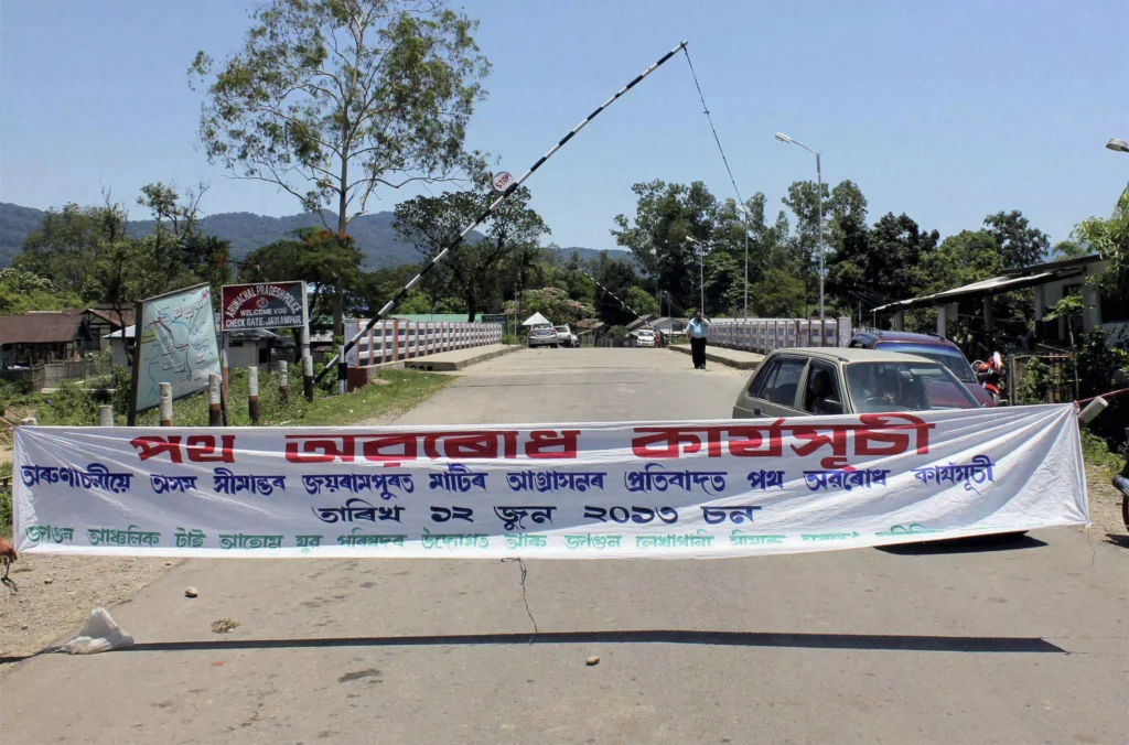 assam arunachal border