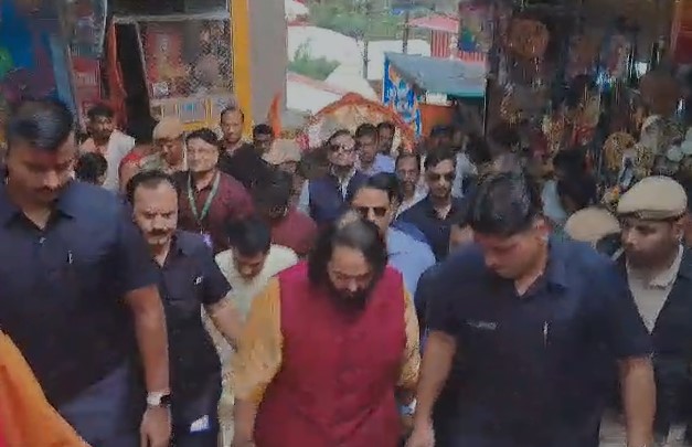 anant ambani in kamakhya temple assam