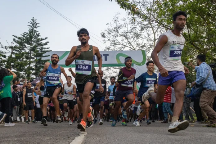 Over-4000-enthusiastic-runners-participated-in-IIT-Guwahati-Techniches-annual-Guwahati-Half-Marathon-on-April-7th.-3-scaled Marathon