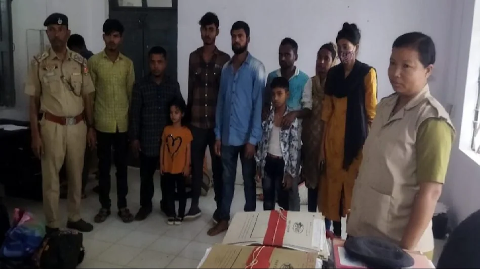 16 Bangladeshi nationals