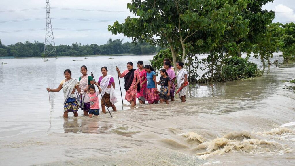 flood affected people