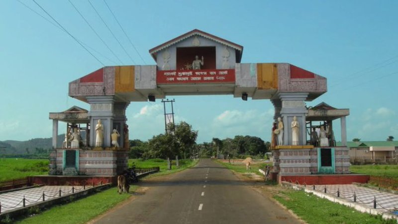 Tourism Ministry Selects Assam's Sualkuchi As 'Best Tourism Village' In Craft Category