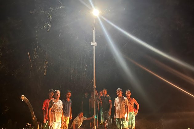 Assam: Aaranyak Installs 30 Solar Streetlights To Mitigate Human-Elephant Conflict