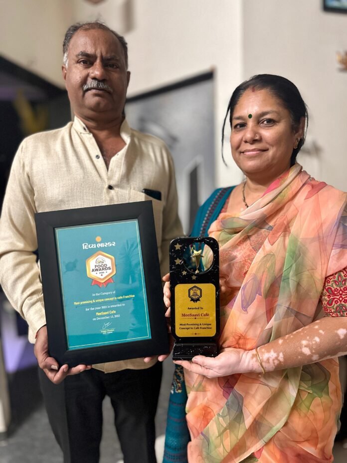 MeeSaaVi Cafe