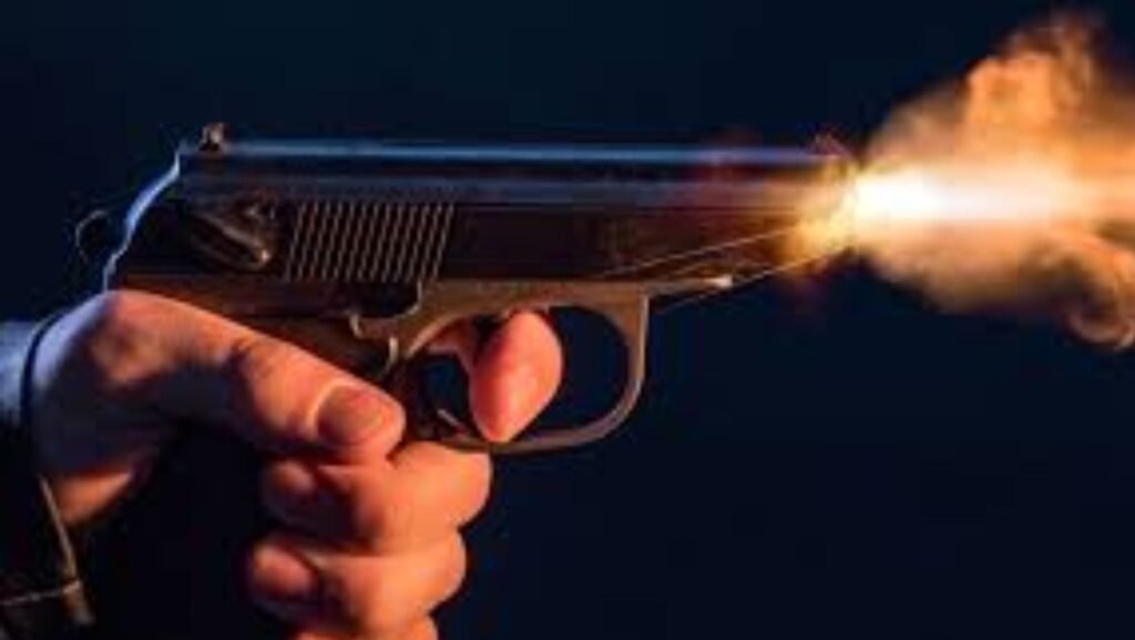 Manipur: Security guard shot by miscreants in Lamphel, admitted to RIMS.