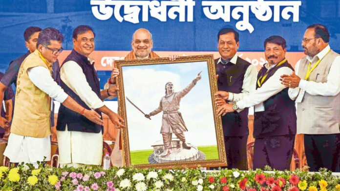 amit shah himanta biswa sarma and other officials