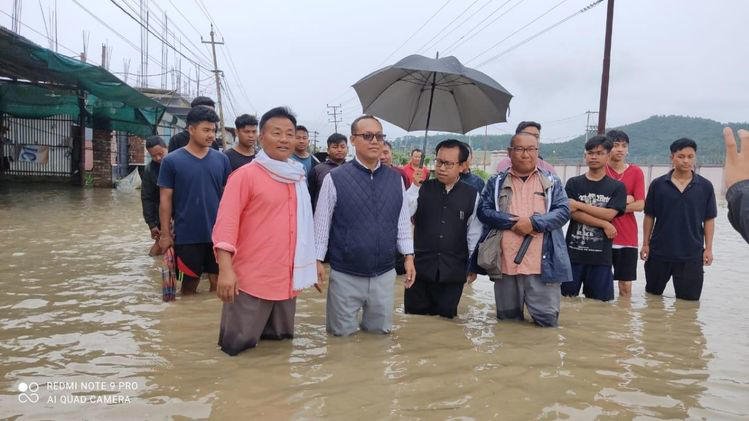 Manipur Congress leaders visit flood-hit Heingang to assess damage and blame flood negligence