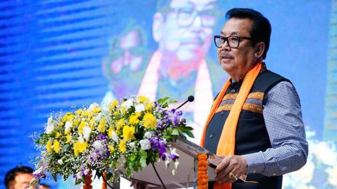 Chowna Mein speaking at Itanagar conclave on Northeast India's economic rise