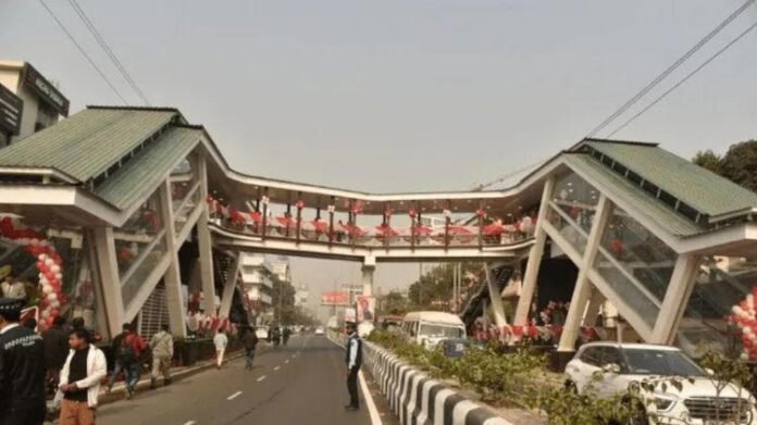 Ganeshguri road with proposed Guwahati foot overbridge