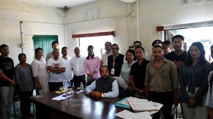 Nagaland Deputy CM conducts surprise inspection of government offices in Wokha