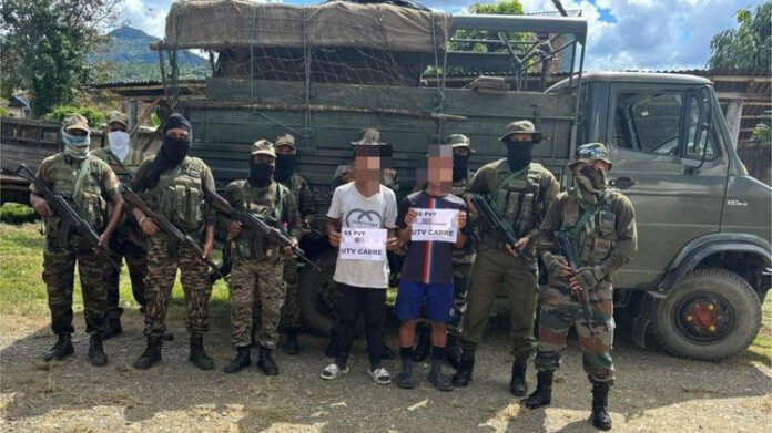 Manipur Police detain two teenage militants en route to Myanmar border town