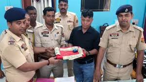 Burglary Investigation Abhoynagar Tripura Police investigating burglary at Abhoynagar residence in Tripura with officers collecting evidence