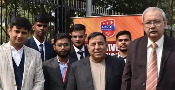 Dr. Sunil Kapoor Bhopal