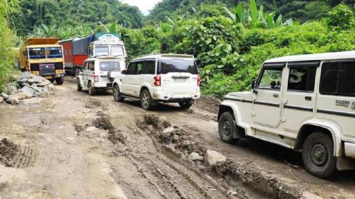 Kolasib DC reviews security preparedness along Mizoram–Assam border, inspects NH-306 widening project