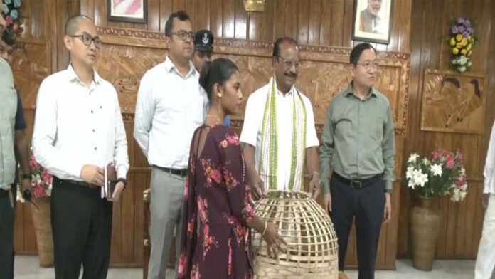 Tripura Governor distributes ducklings to women SHGs for livelihood