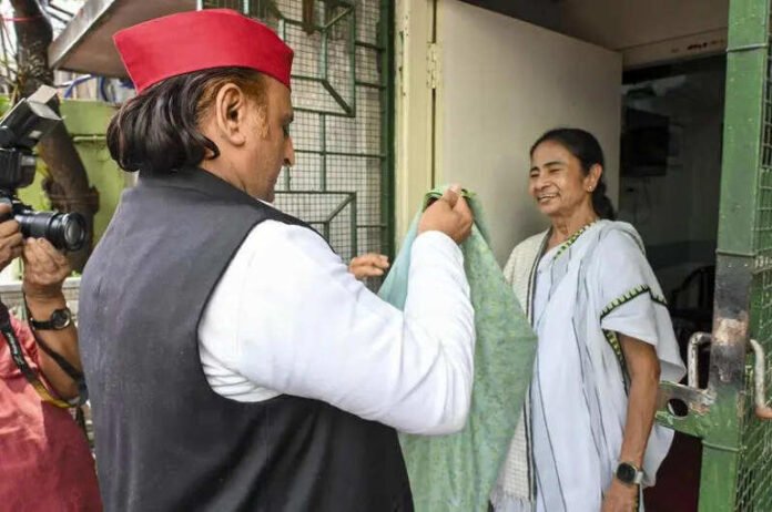 ‘Didi, you have not lost’: Akhilesh meets Mamata