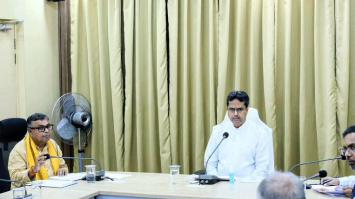 Tripura CM reviews urban power, water projects; solar expansion in Agartala