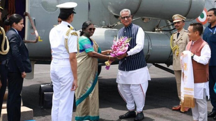 President Droupadi Murmu arrives in Gangtok on three-day visit to Sikkim