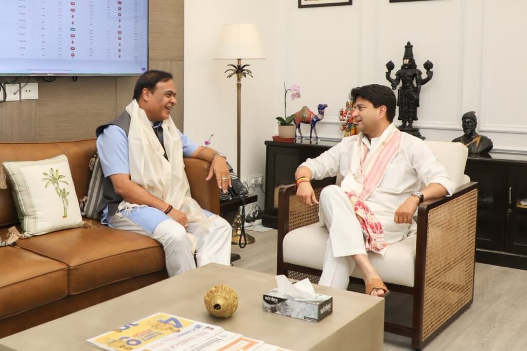 Jyotiraditya Scindia and Himanta Biswa Sarma launching Mission Senehjori to support Assam Muga silk artisans and infrastructure.
