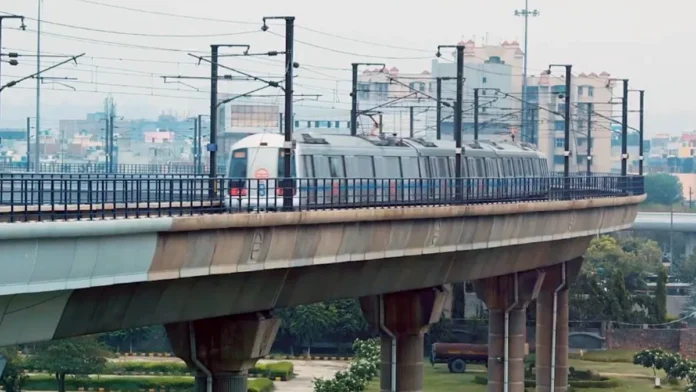 Delhi Metro passengers return to reopened central stations after DMRC restores services following temporary security-related closures.