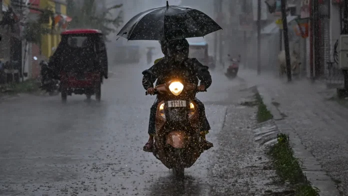 Waterlogged roads and heavy traffic congestion at major Shillong junctions after continuous monsoon rainfall.