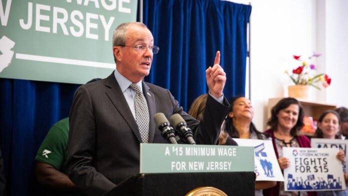New Jersey workers and employers face a policy debate over linking the state minimum wage to regional inflation.