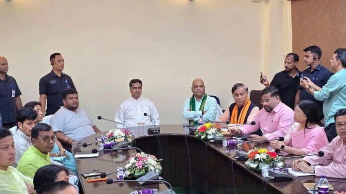 Tripura BJP steps up preparations for Village Committee, local body elections, holds organisational meeting
