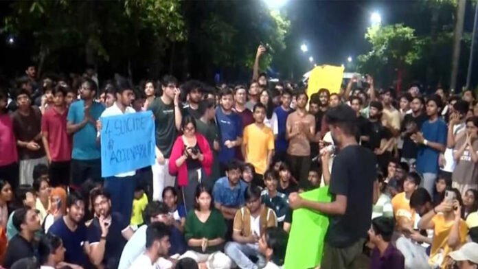 IIT Bombay student dies by suicide after using ChatGPT during exam