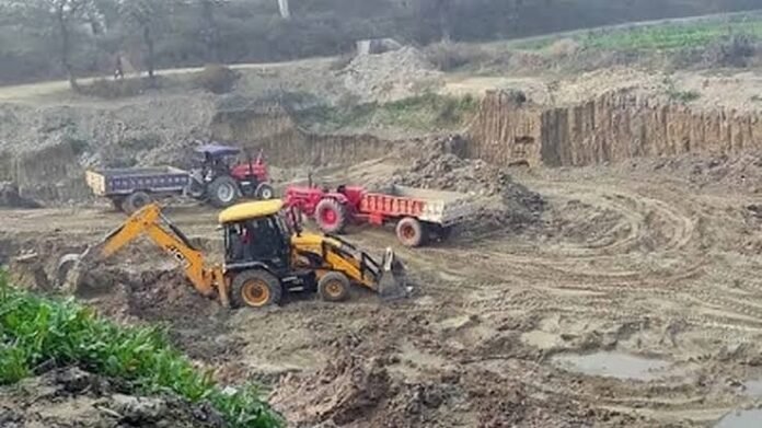 Opposition leaders demanding stricter enforcement of environmental laws governing state-sanctioned coal mining.