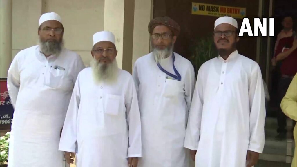 Jamiat Ulama-i-Hind delegation demanding speedy arrests and an impartial investigation in the Jalil Rahman death case in Tripura.
