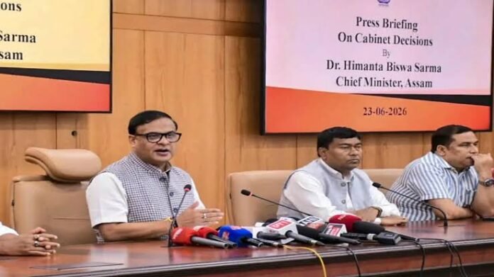 Assam Chief Minister Himanta Biswa Sarma presents monthly institutional pension support to veteran sportspersons from the state.