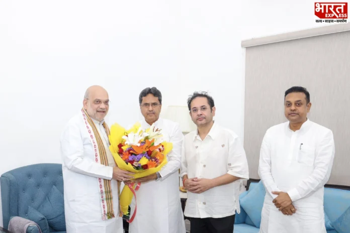 Amit Shah meeting Tripura Chief Minister Manik Saha and TMP chief Pradyot Debbarma in New Delhi to discuss implementation of the Tripartite Agreement.