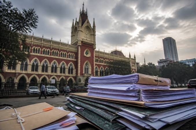 Calcutta High Court sets February 2027 deadline for Rose Valley asset disposal and depositor refunds.
